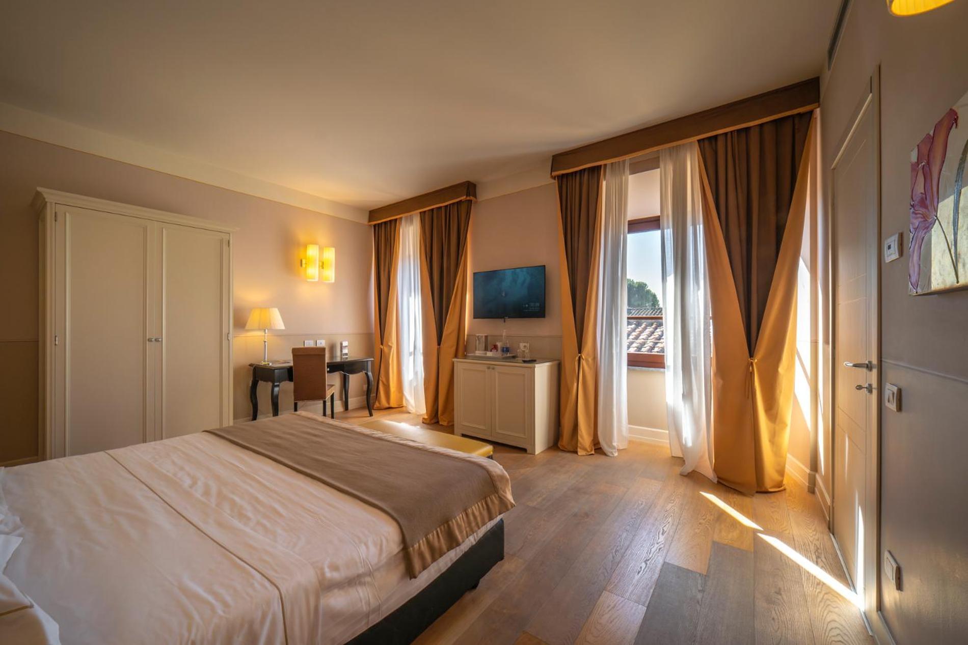 Hotel Palazzo San Lorenzo & Spa Colle di Val d'Elsa Exterior foto